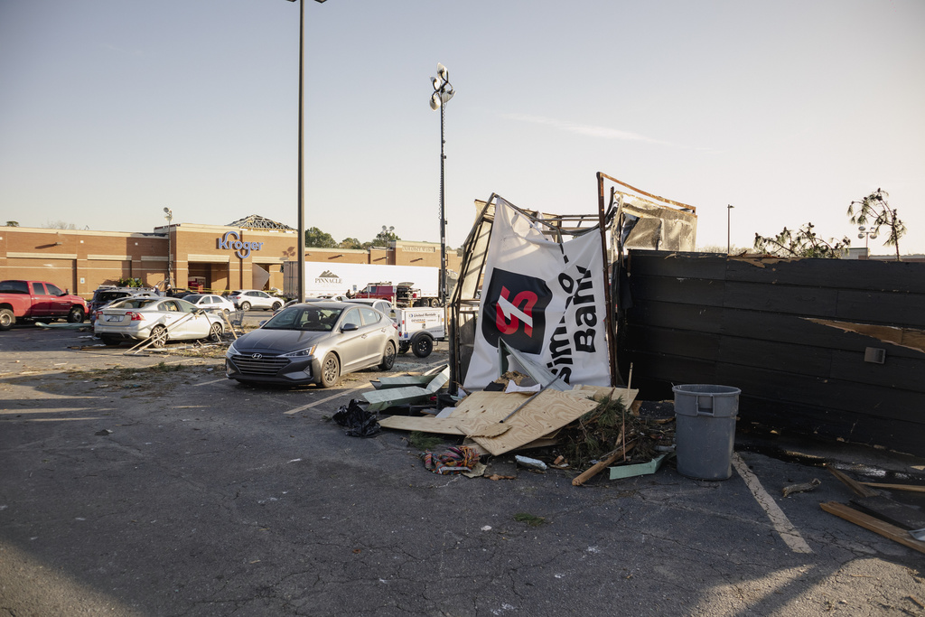 Tornadoes kill at least 11 across US Midwest and South - The Intelligencer